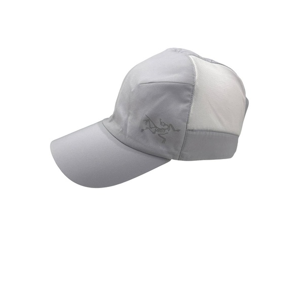 Arc'teryx Cap Light Grey Outdoor Performance Lightweight Breathable Athletic - Picture 1 of 10